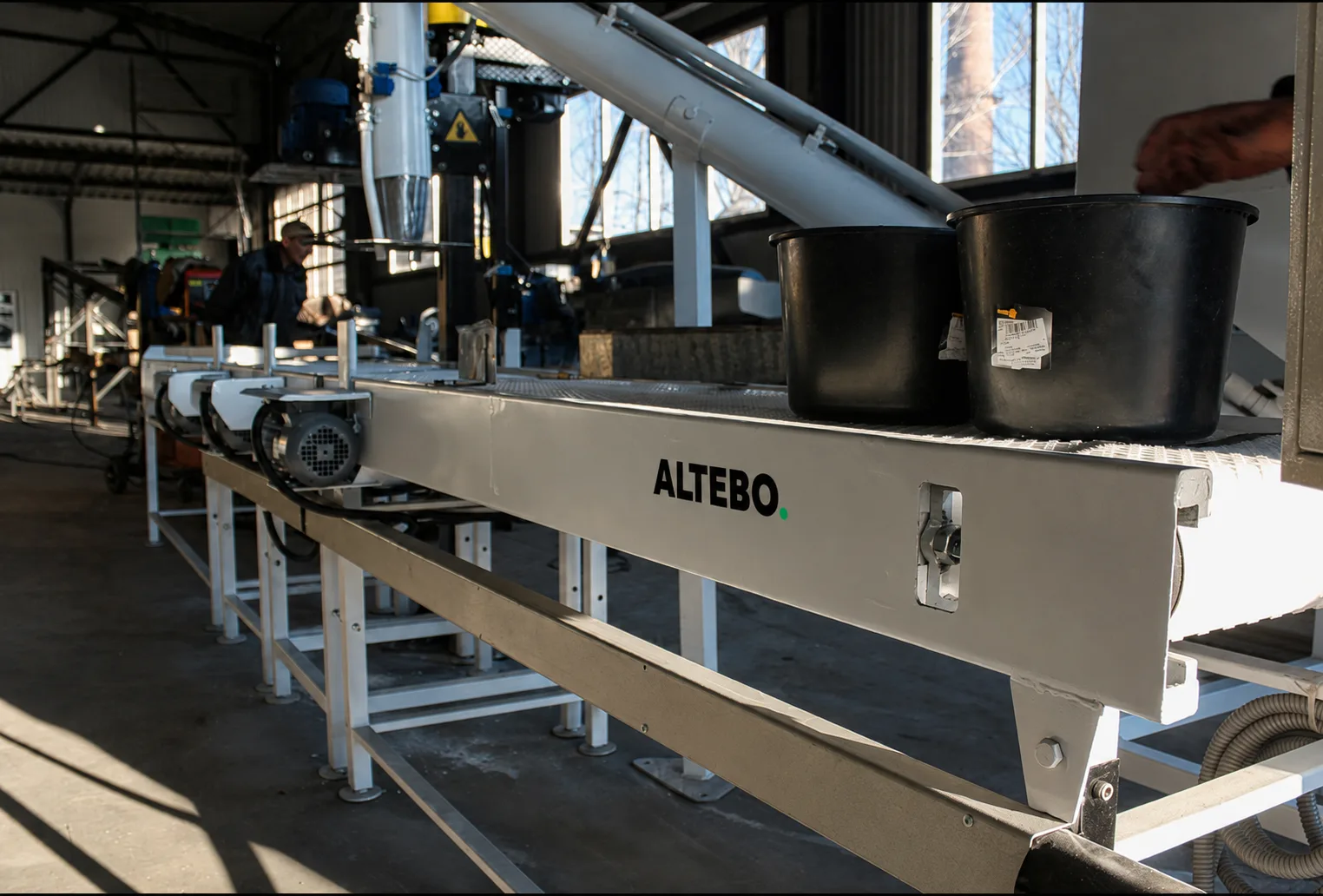Belt conveyor built and installed by Altebo